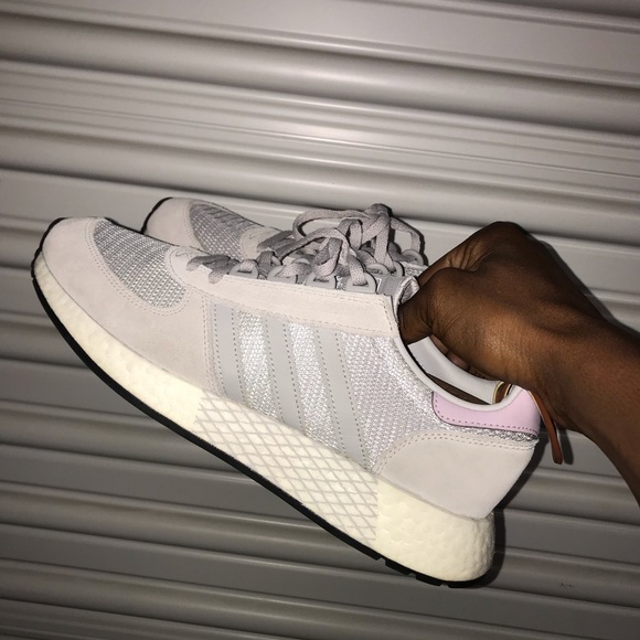 Adidas shoes - Picture 5 of 5